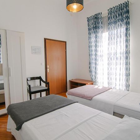 Apartments Sab Ogulin Extérieur photo