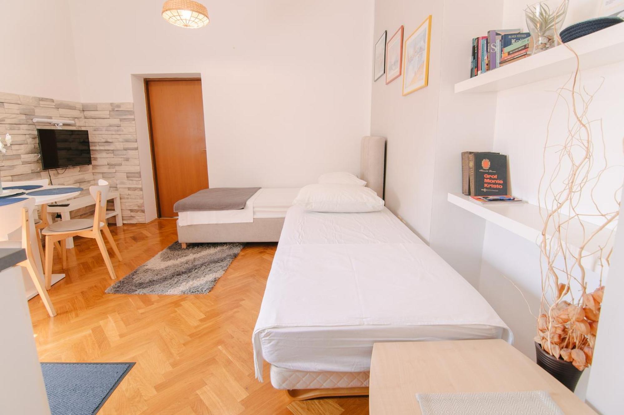 Apartments Sab Ogulin Extérieur photo