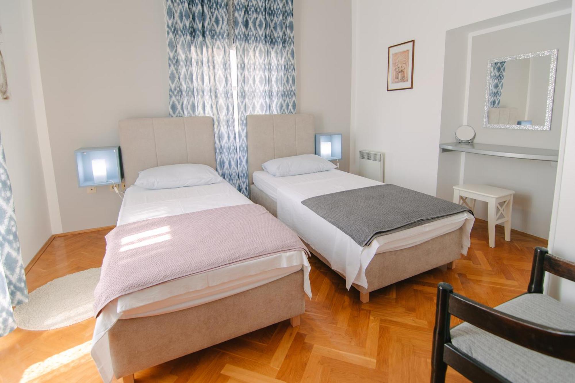 Apartments Sab Ogulin Extérieur photo